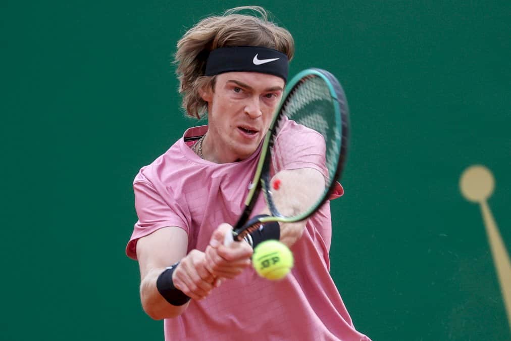monte-carlo:-rublev-enfonce-nadal