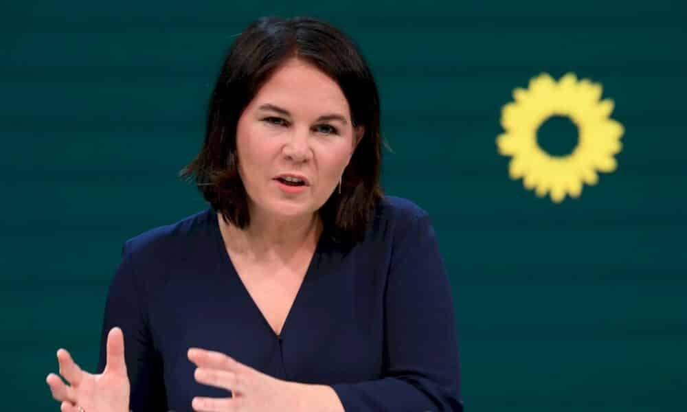 les-verts-allemands-lancent-annalena-baerbock-dans-la-course-a-la-chancellerie