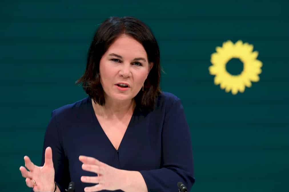 les-verts-allemands-lancent-annalena-baerbock-dans-la-course-a-la-chancellerie