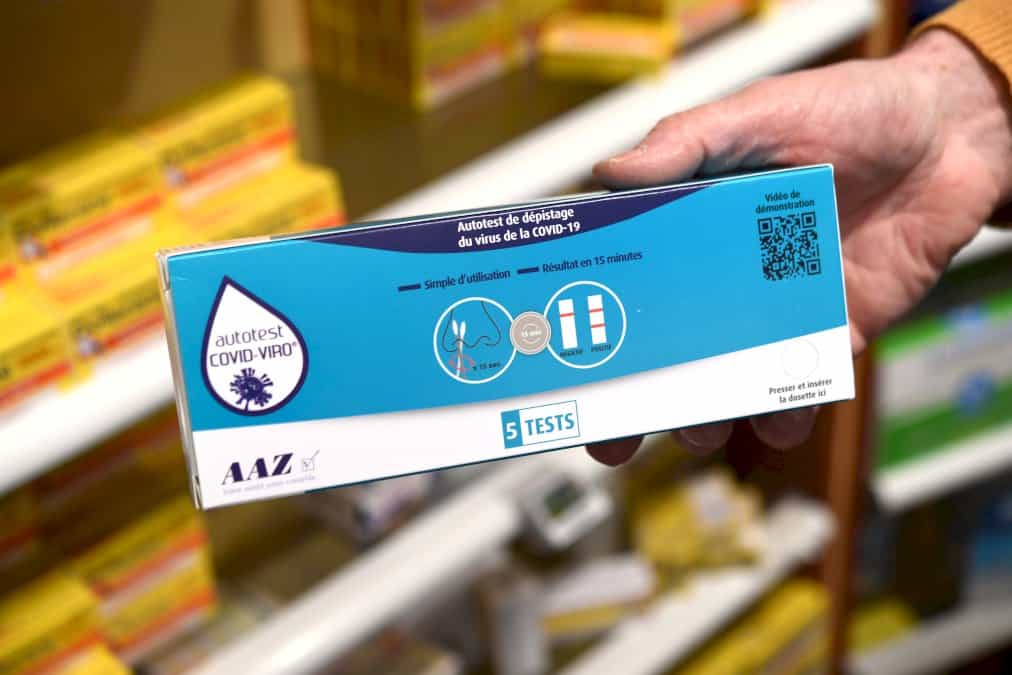 le-conseil-scientifique-preconise-les-autotests-en-milieu-scolaire-des-la-rentree