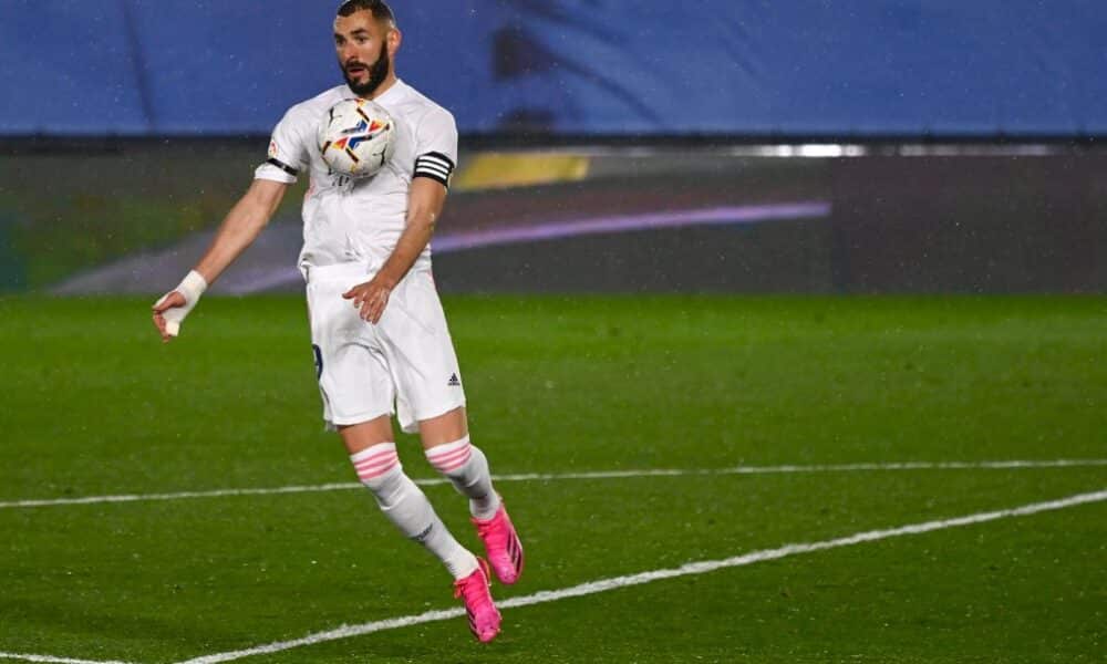 c1:-benzema-giroud,-la-« f1 »-et-le-« karting »-comparent-leurs-cylindrees