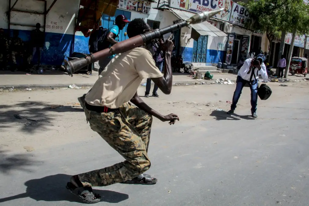 somalie:-des-zones-de-mogadiscio-sous-controle-de-miliciens-pro-opposition