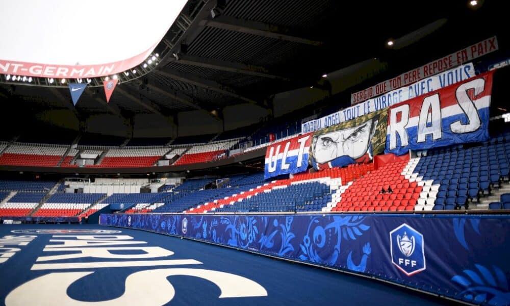 c1:-avant-les-demies,-les-supporters-du-psg-entre-adrenaline-et-frustration