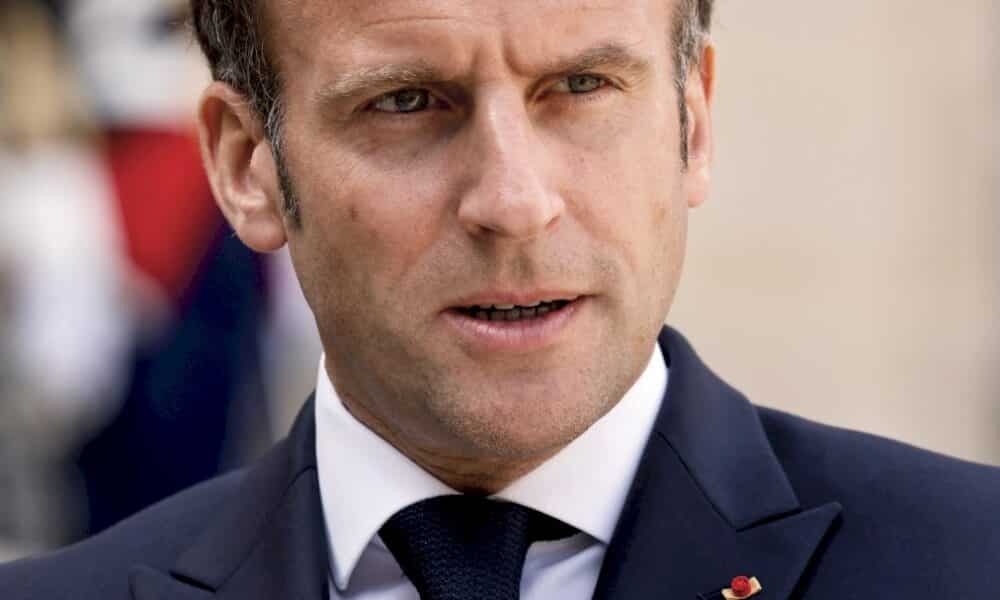 covid-19-:-macron-devoile-un-deconfinement-en-quatre-etapes-d&rsquo;ici-fin-juin
