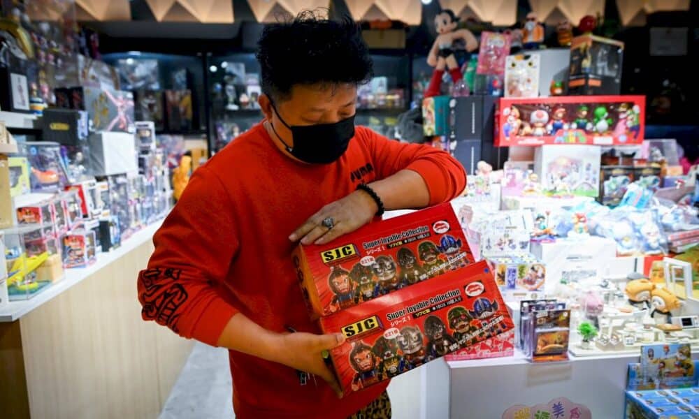 en-chine,-les-boites-mystere-s&rsquo;arrachent-a-prix-d&rsquo;or