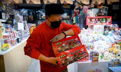 en-chine,-les-boites-mystere-s&rsquo;arrachent-a-prix-d&rsquo;or