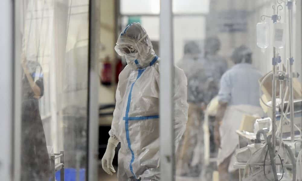 coronavirus:-l&rsquo;inde-asphyxiee,-polemique-en-australie