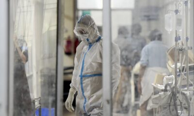 coronavirus:-l&rsquo;inde-asphyxiee,-polemique-en-australie