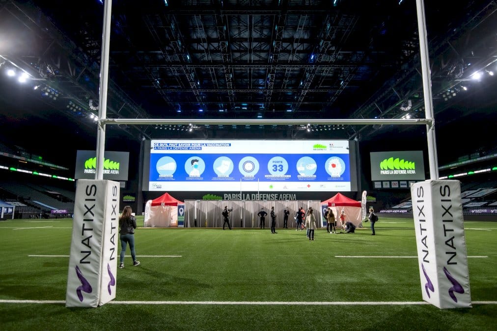 covid:-en-france,-l&rsquo;epidemie-freine,-mais-l&rsquo;hopital-n&rsquo;en-voit-pas-le-bout