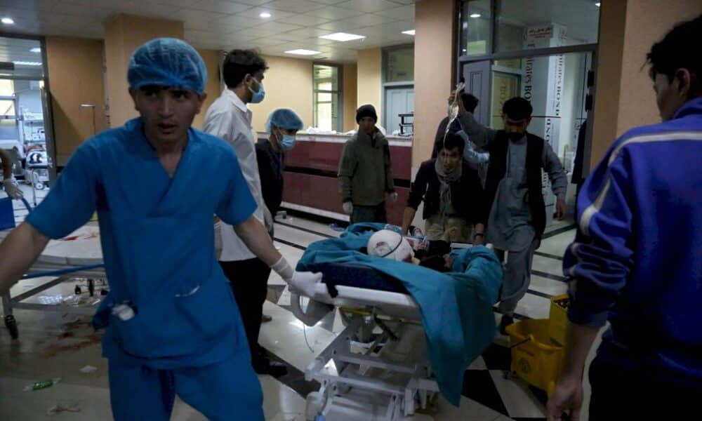 afghanistan:-50-morts-dans-les-attentats-pres-d&rsquo;une-ecole-pour-filles-a-kaboul