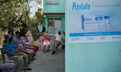 face-au-rebond-de-cas,-cuba-accelere-et-vaccine-avant-la-fin-des-essais