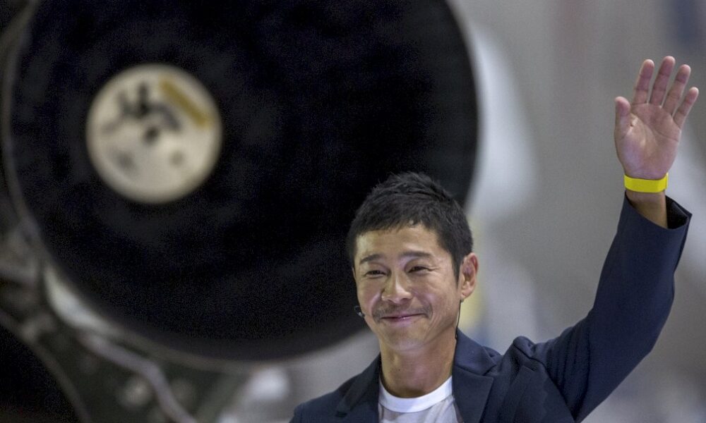 tourisme-pour-milliardaire-et-cinema:-les-grands-projets-de-moscou-dans-l&rsquo;espace