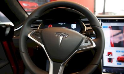 se-promener-dans-une-tesla-sans-conducteur-?-deja-un-jeu-d&rsquo;enfant-sur-youtube-et-tiktok