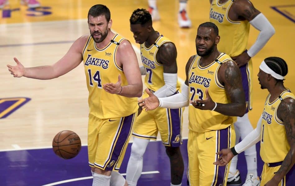 play-offs-nba:-les-lakers-prennent-la-porte,-phoenix-affrontera-denver