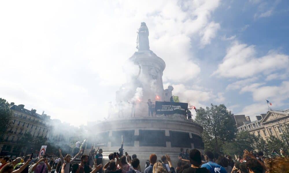 contre-l&rsquo;extreme-droite,-de-multiples-corteges-et-la-gauche-dans-sa-diversite