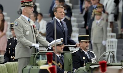 le-general-lecointre-va-passer-le-commandement-des-armees-au-general-burkhard