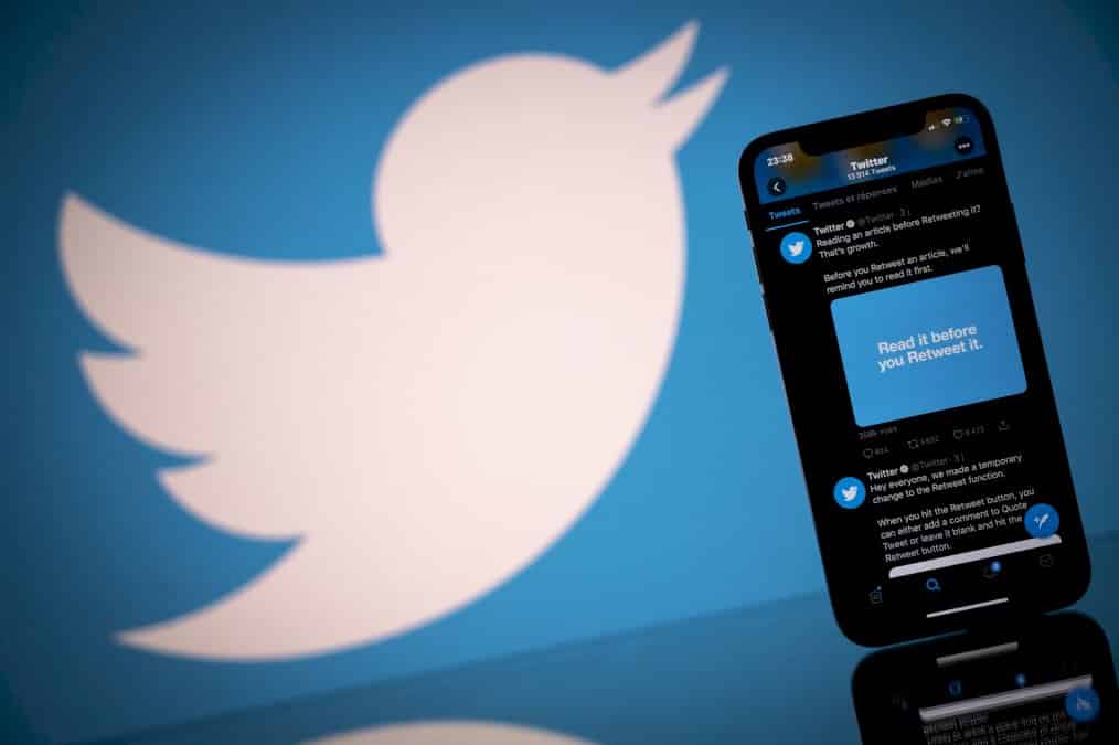 la-justice-francaise-ordonne-a-twitter-de-detailler-ses-moyens-de-lutte-contre-la-haine-en-ligne