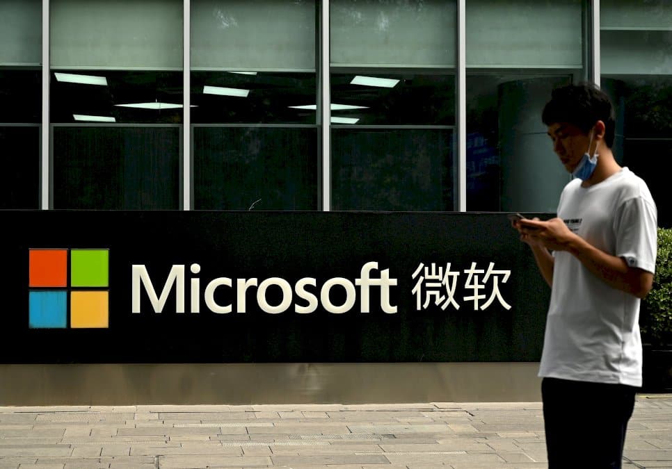 cyberattaques:-la-chine-dement-pirater-microsoft-et-fustige-les-usa