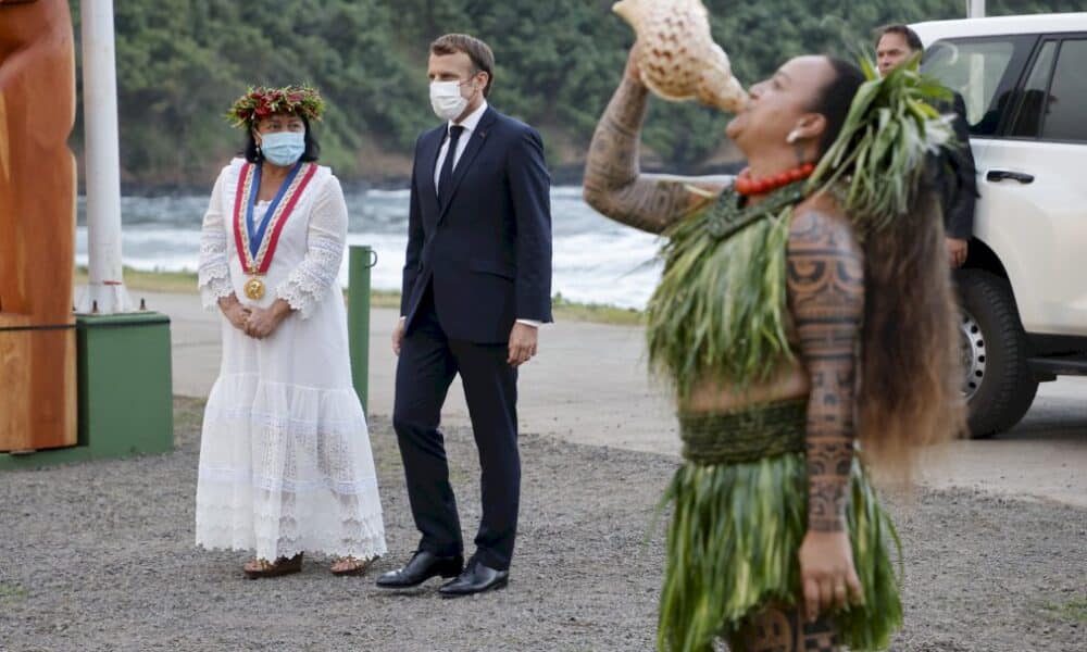 macron,-premier-president-a-visiter-les-marquises,-candidates-a-l&rsquo;unesco