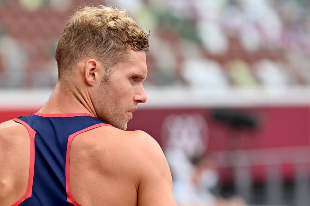 jo-2020:-kevin-mayer-ralenti-par-son-dos-au-decathlon