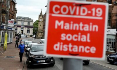 covid:-en-angleterre,-les-vaccines-ont-trois-fois-moins-de-chances-d&rsquo;etre-positifs