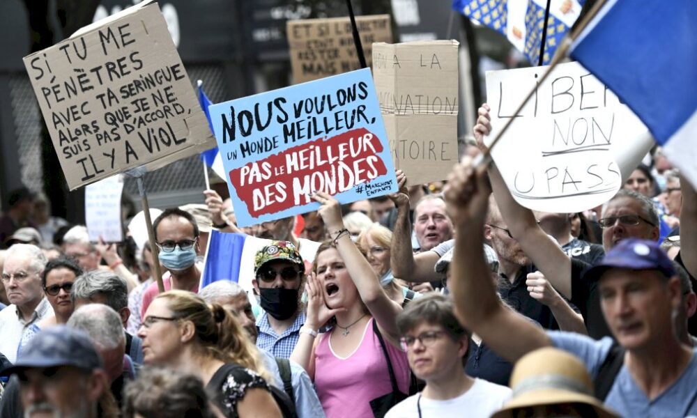 a-l&rsquo;approche-de-la-rentree,-nouveau-samedi-de-mobilisation-anti-pass-sanitaire