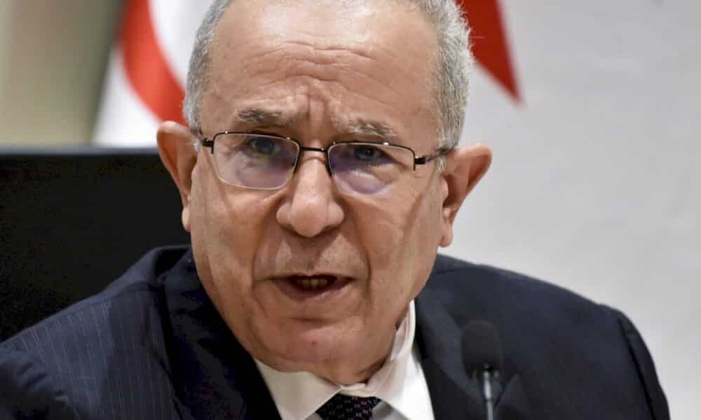 l&rsquo;algerie-rompt-ses-relations-diplomatiques-avec-le-maroc