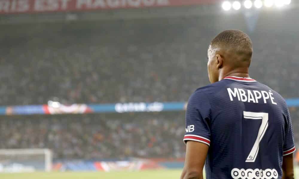 l1:-mbappe-toujours-a-paris,-camavinga-au-real