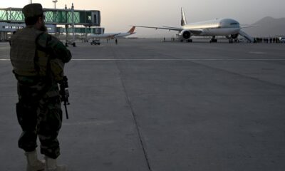 afghanistan:-un-nouveau-vol-d&rsquo;evacuation-est-parti-de-kaboul,-avec-des-francais-a-bord