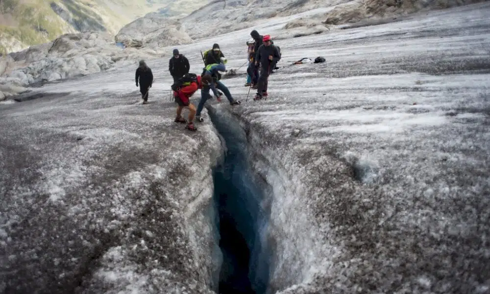 pierre-rene,-amoureux-des-glaciers-pyreneens-et-son-monde-perdu