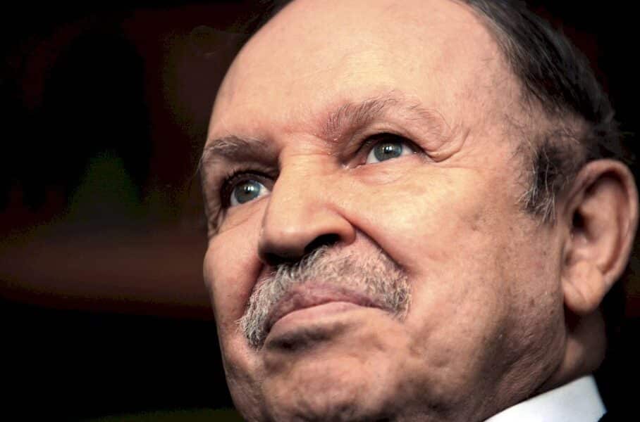 algerie:-bouteflika-inhume-aux-cotes-des-heros-de-la-guerre-d&rsquo;independance