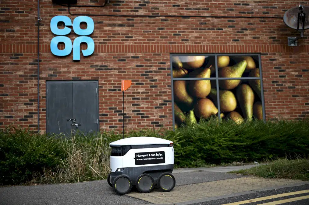 au-royaume-uni,-les-robots-livreurs-se-multiplient-avec-la-pandemie