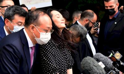 fin-d&rsquo;une-saga:-la-dirigeante-de-huawei-quitte-le-canada,-deux-canadiens-liberes-en-chine