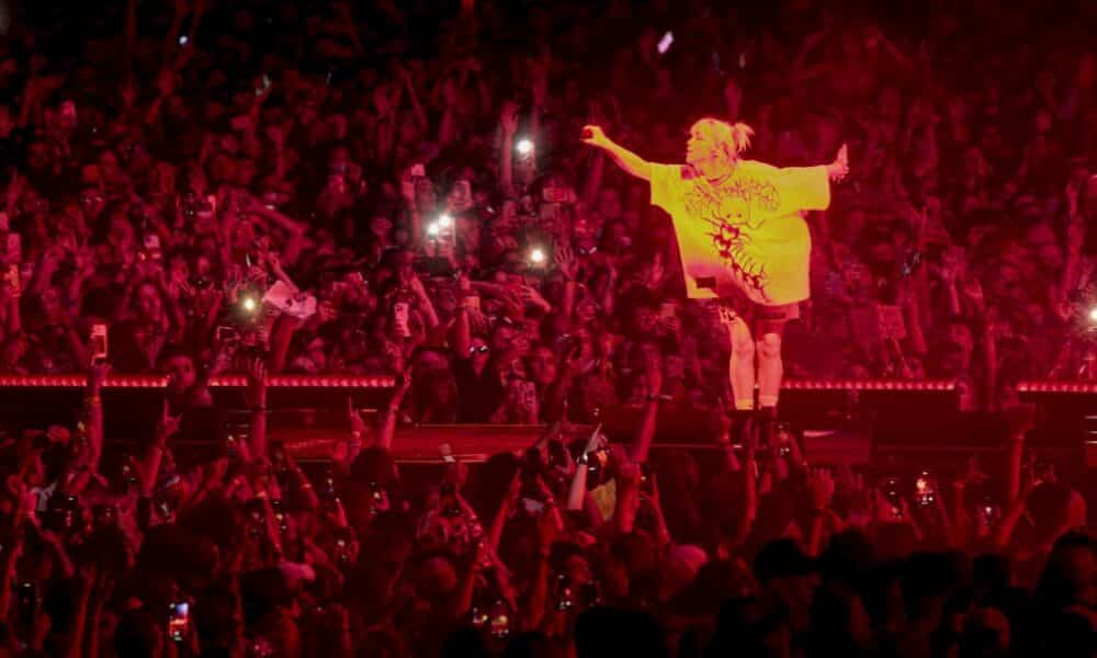 elton-john-a-paris,-billie-eilish-a-new-york:-galaxie-de-stars-mobilisees-pour-la-planete