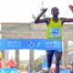 adola-vainqueur-du-marathon-de-berlin,-bekele-seulement-troisieme