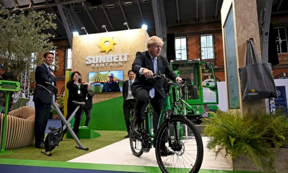 royaume-uni:-malgre-les-crises,-johnson-promet-une-economie-post-brexit-premium