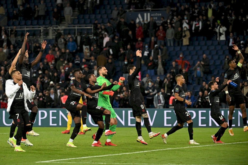 ligue-1:-paris-sg-s&rsquo;impose-encore-sur-la-fin