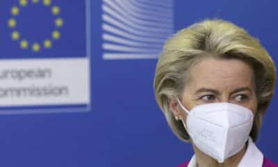 l&rsquo;ue-a-exporte-plus-d&rsquo;un-milliard-de-doses-de-vaccins-anti-covid,-selon-von-der-leyen