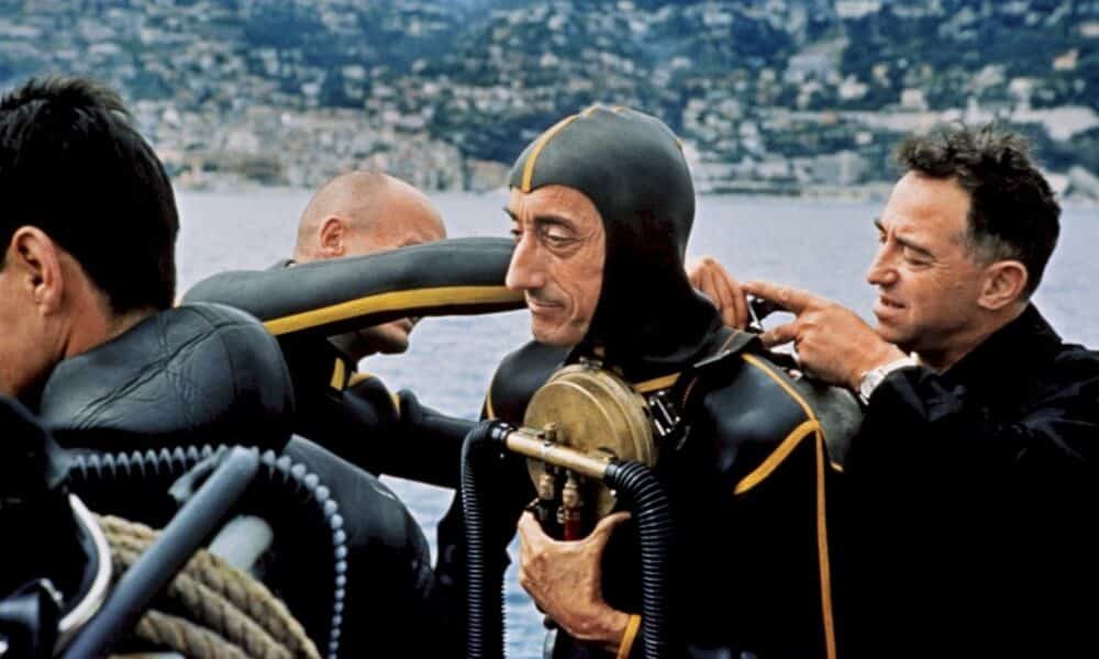 « cousteau »,-plongee-dans-la-vie-du-legendaire-commandant-au-bonnet-rouge