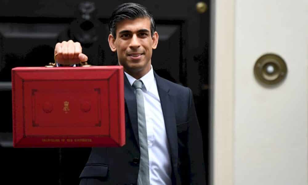 le-budget-britannique-porte-par-une-croissance-2021-plus-rapide-que-prevue