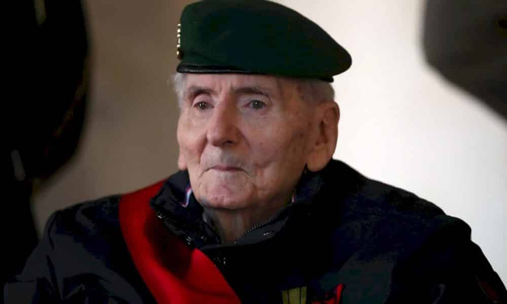 un-11-novembre-marque-par-l&rsquo;adieu-au-dernier-compagnon-de-la-liberation