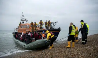 londres-et-paris-sous-le-choc-apres-la-plus-terrible-tragedie-migratoire-dans-la-manche