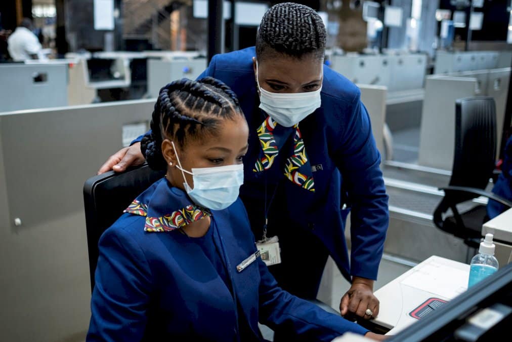 nouveau-variant-du-covid-19:-le-monde-se-ferme-a-l&rsquo;afrique-du-sud