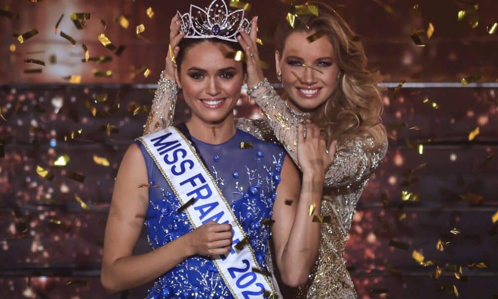 miss-ile-de-france,-diane-leyre,-elue-miss-france-2022
