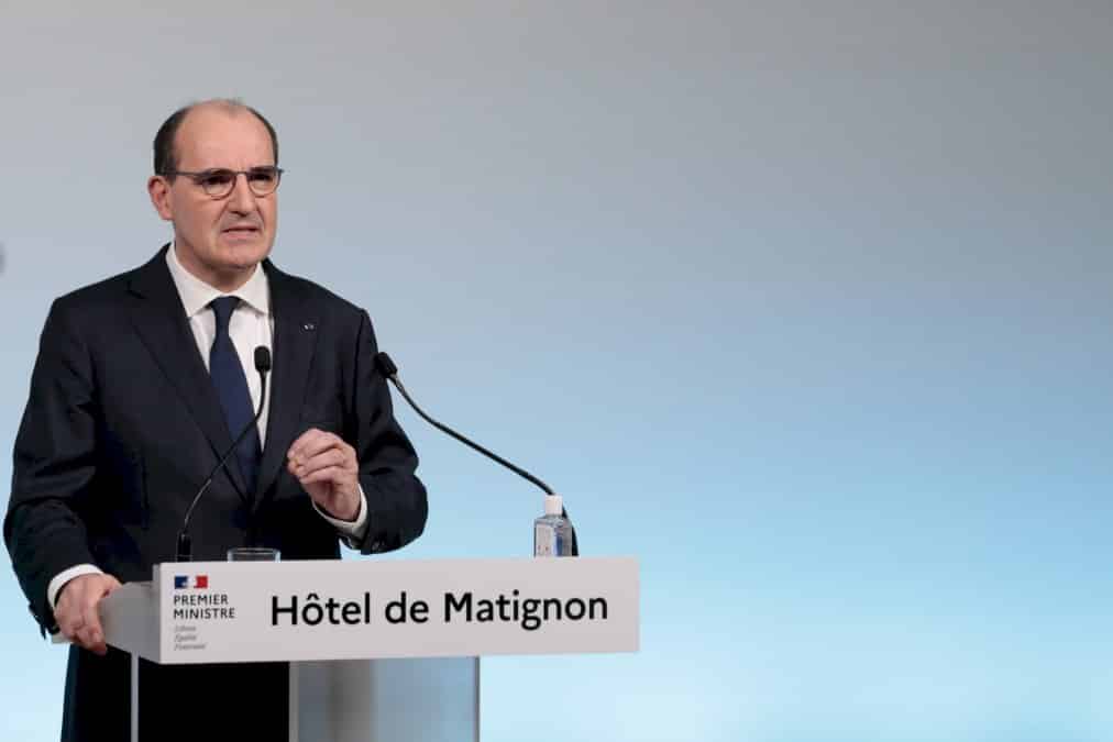 covid-19:-un-pass-vaccinal-pour-la-nouvelle-annee