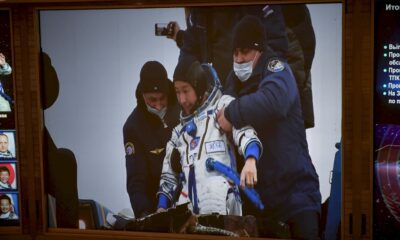 retour-sur-terre-des-deux-touristes-japonais-apres-12-jours-sur-l&rsquo;iss