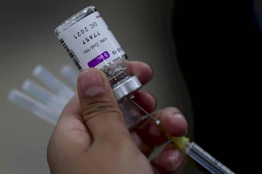 astrazeneca-affirme-que-son-vaccin-en-dose-de-rappel-protege-contre-omicron