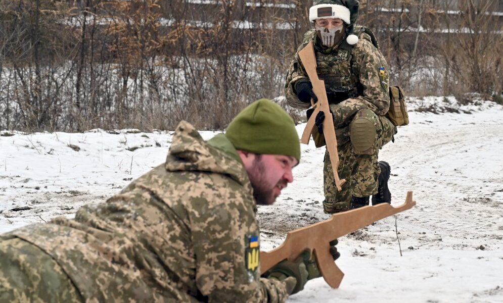 ukraine,-armes,-securite:-pourparlers-russo-americains-en-vue-en-janvier