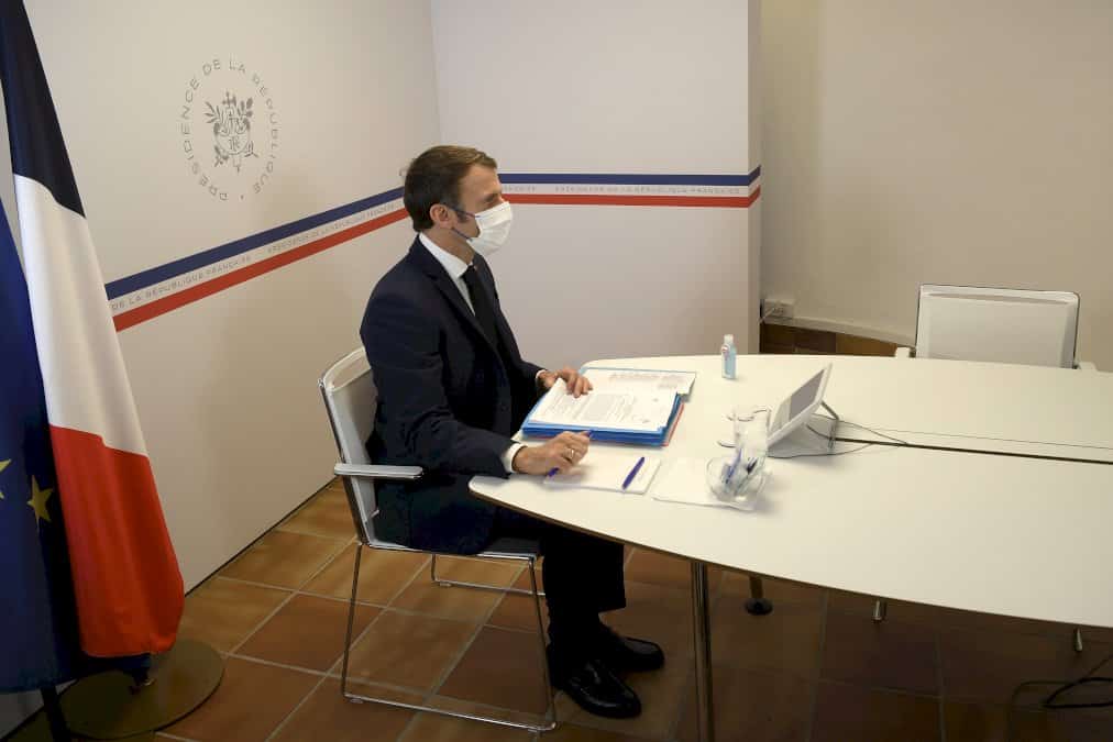 nouveaux-voeux-sous-covid-pour-macron-a-l&rsquo;approche-de-la-presidentielle