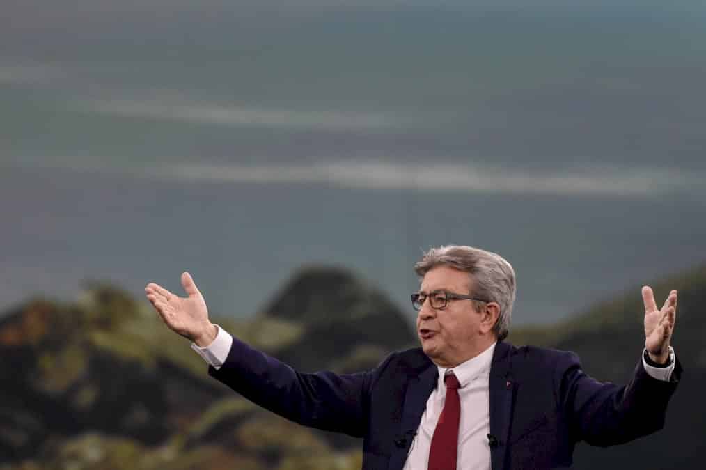 dans-un-meeting-immersif,-melenchon-se-projette-vers-« les-nouvelles-frontieres-de-l&rsquo;humanite »